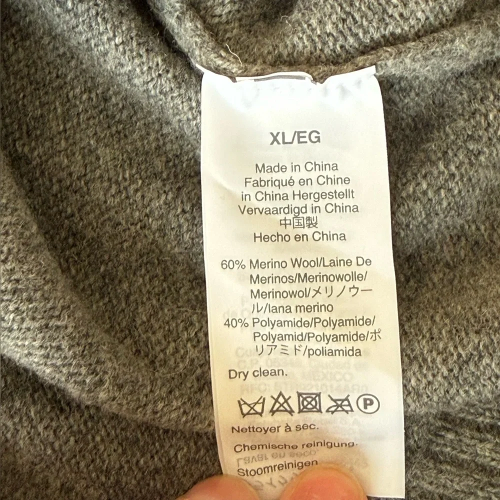 J. Crew Men's Charcoal 1/4 Zip-Up Sweater merino wool blend new with tags